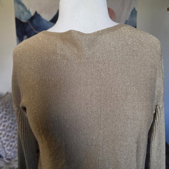 Vince Camuto Gold Metallic Lurex Sweater Women Sz S Ribbed Bell Sleeve Boat Neck - Picture 6 of 15